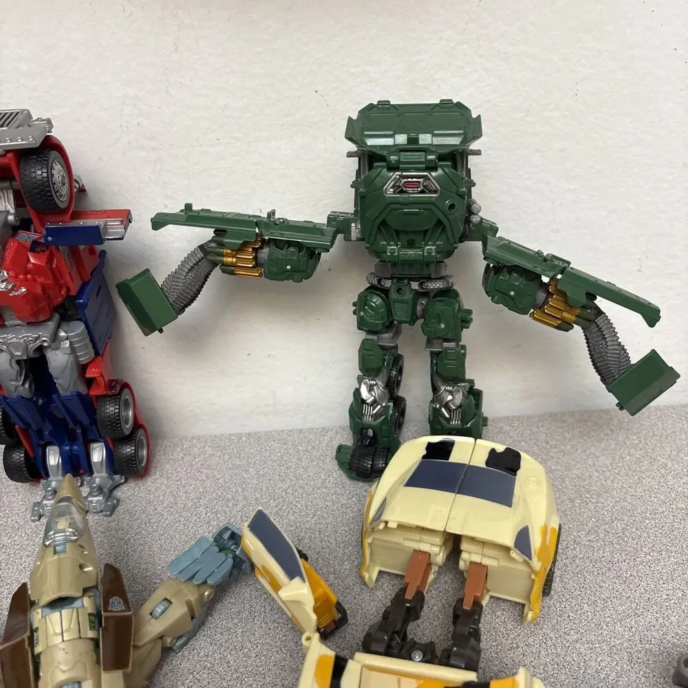 Transformers Lot of Incomplete Figures For Parts Pieces - As Is lot